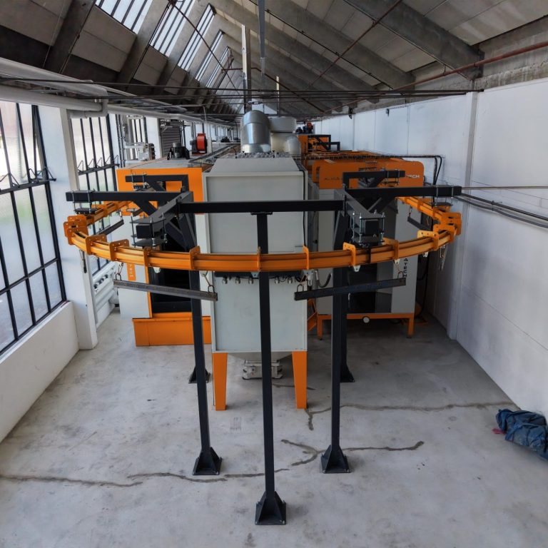 60 Meter lange Pulverbeschichtungsanlage von Pultec in Hausham